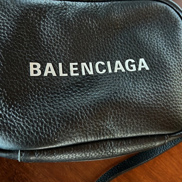 BALENCIAGA CAMERA BAG - Picture 4 of 9